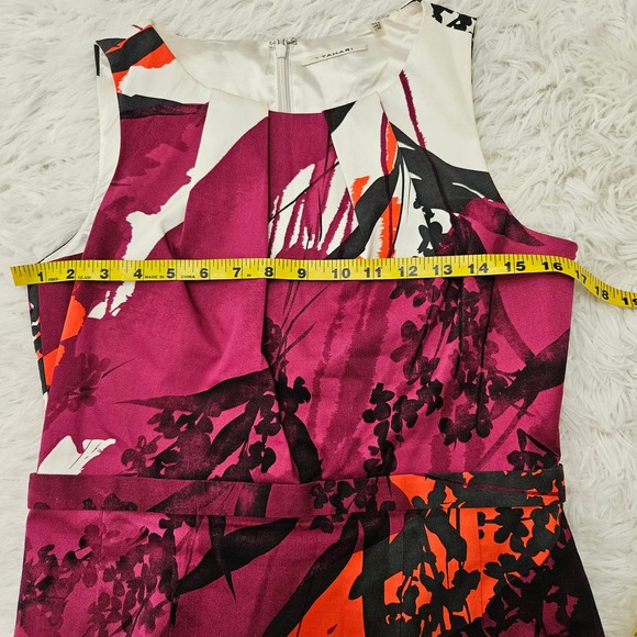 T Tahari Women's Purple & Red Floral Abstract Sleeveless Shift Dress. Size 8 - Picture 10 of 12